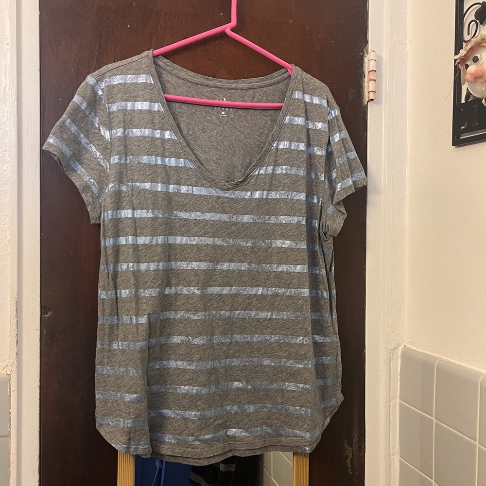 LAST CALL ! Gray Striped Short Sleeve Top from NY & Company. Size XL.